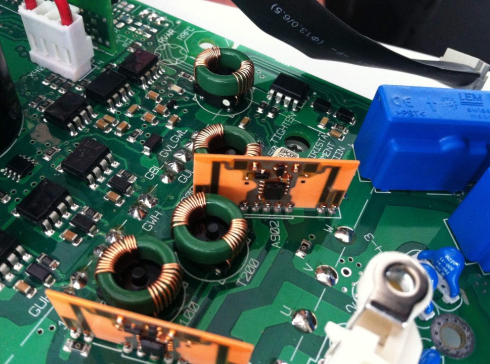 “三科變頻器”